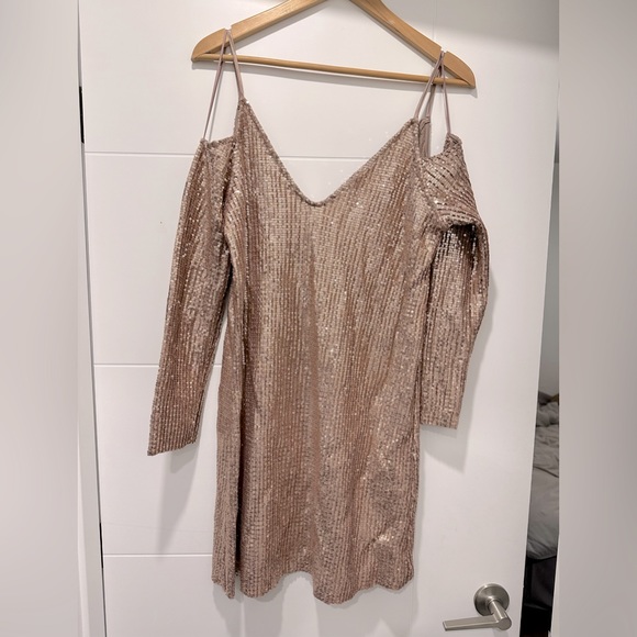 Zara rose gold sequin dress. New with tags. - Picture 1 of 4
